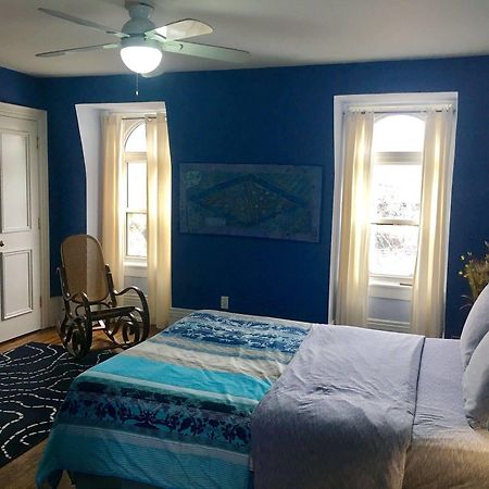 Comfy Guesthouse & Suite Toronto Eksteriør bilde