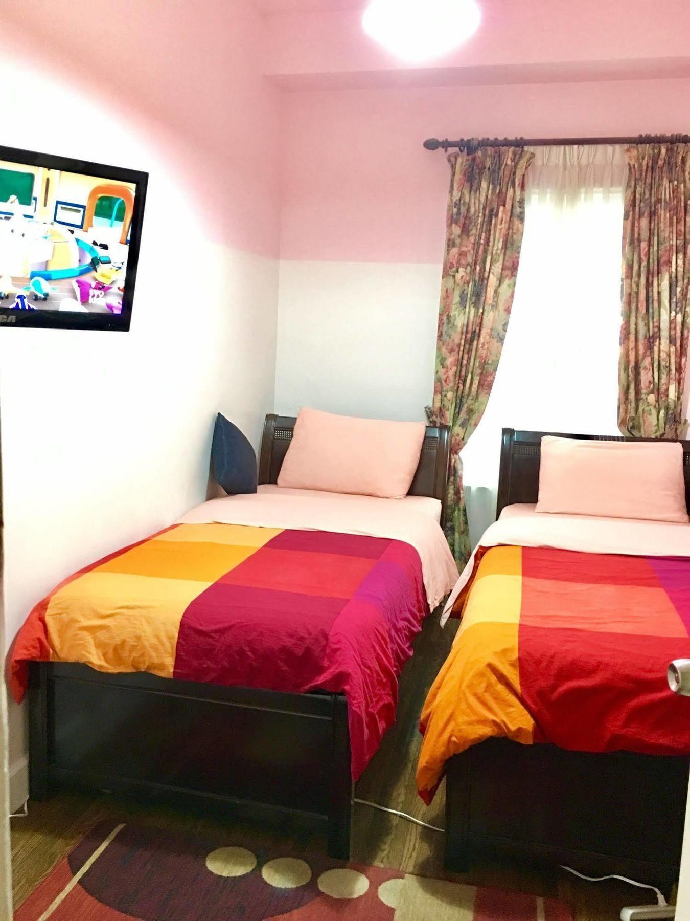 Comfy Guesthouse & Suite Toronto Eksteriør bilde